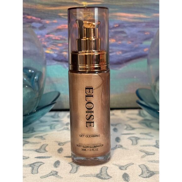 Eloise Get Gleaming Body Glow Illuminator in Champagne Rich - Picture 1 of 4